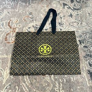 Tory Burch shopping bag